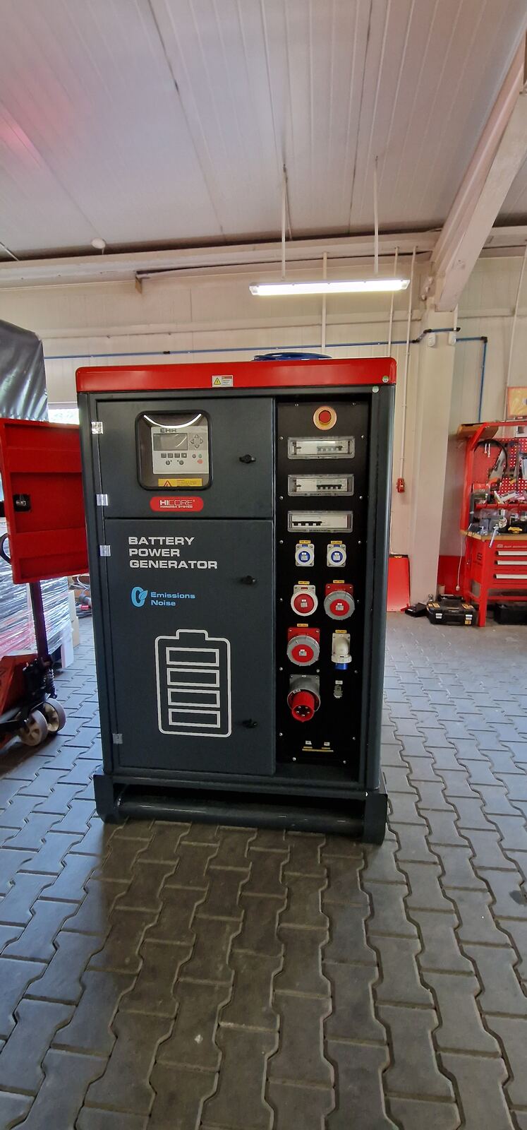 System HIMOINSA HICORE Battery Power Generator — magazyn energii